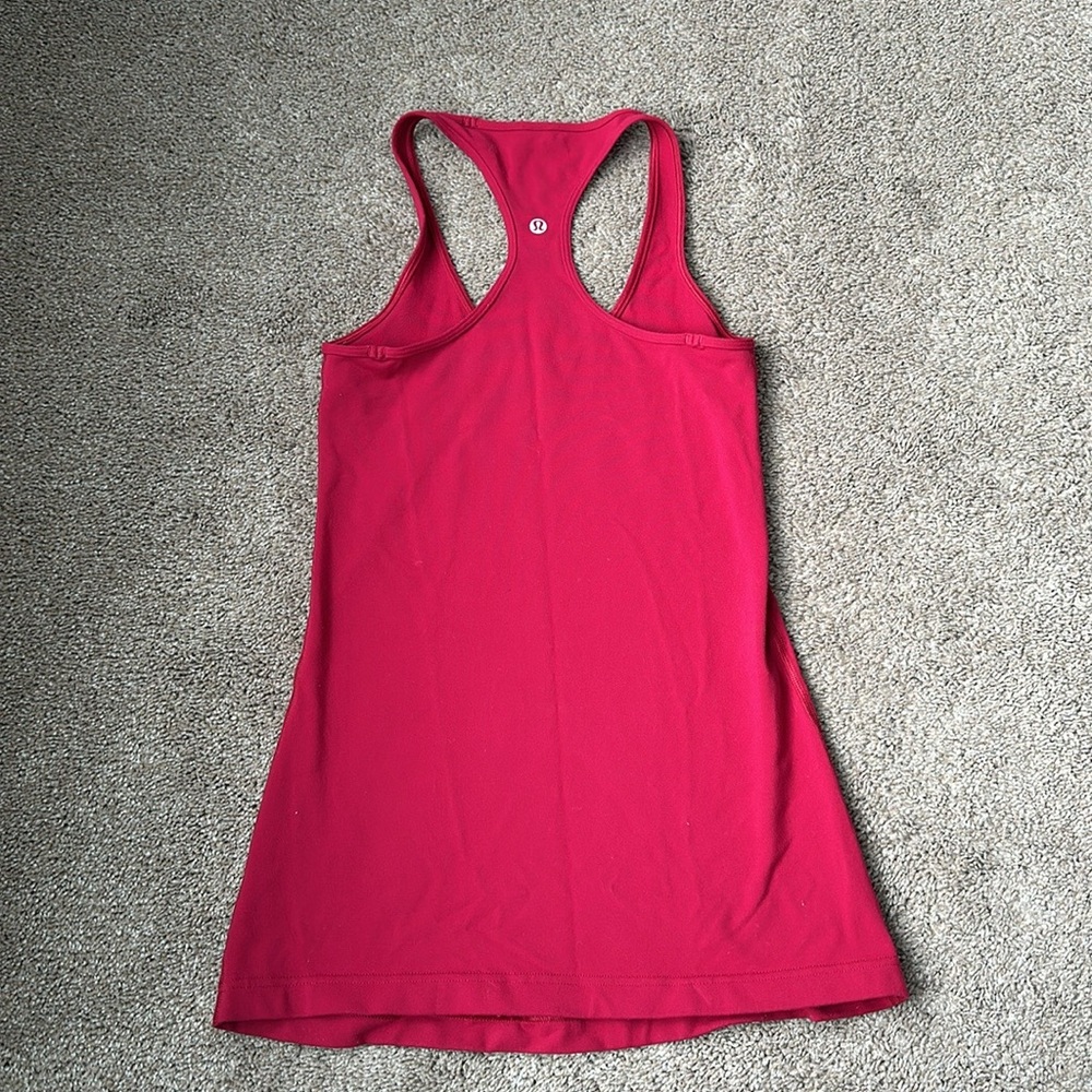 Lululemon tank women size 6 - Picture 2 of 5